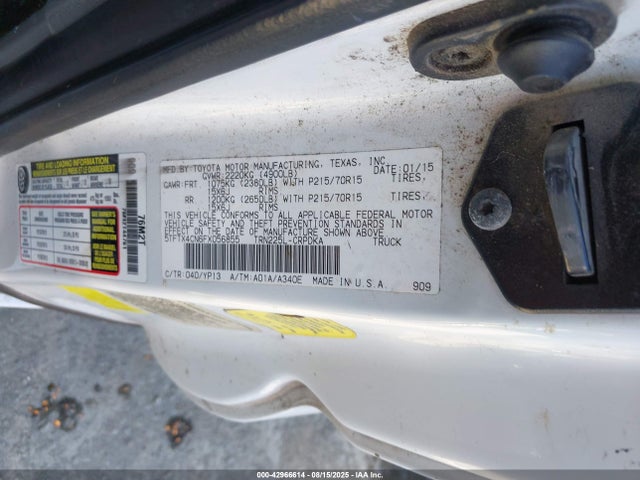 Toyota 2tr-fe 2015 5TFTX4CN6FX056855 Image 9