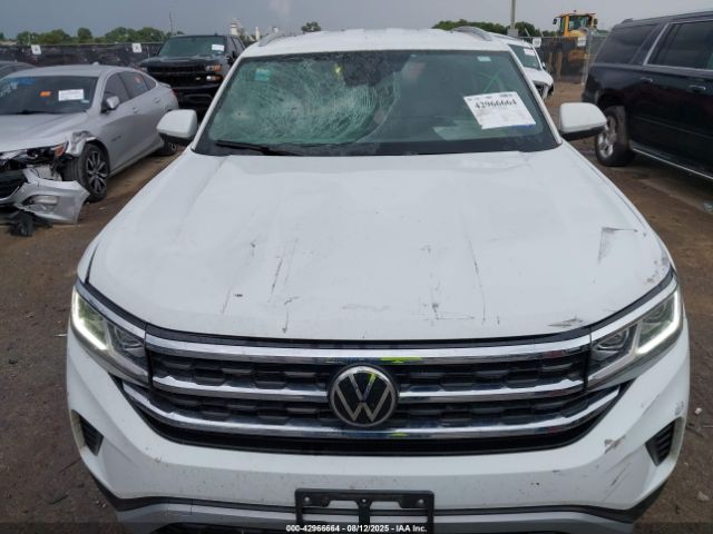 2022 VOLKSWAGEN ATLAS CROSS SPORT 1V2WE2CA8NC205761 Photo 5