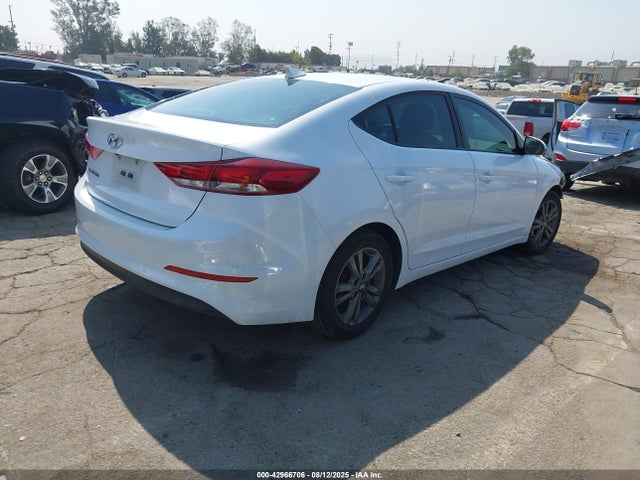 Hyundai Elantra 2017 5NPD84LF9HH045356 Image 4