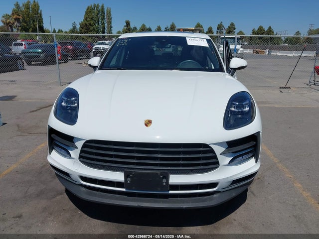 Porsche Macan 2021 WP1AA2A51MLB14454 Image 12