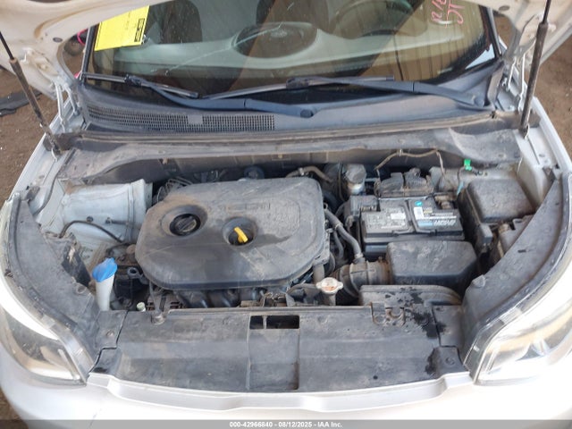 KIA dohc gdi nu 2016 KNDJP3A50G7868321 Image 10