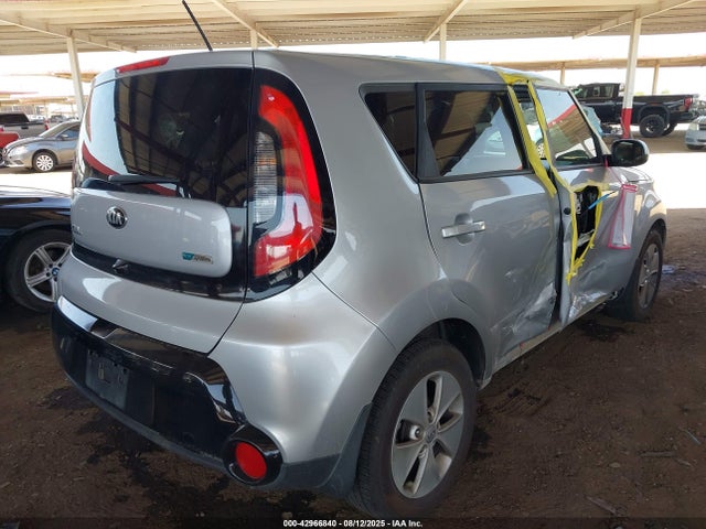 KIA dohc gdi nu 2016 KNDJP3A50G7868321 Image 4