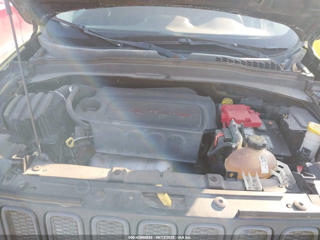 2015 JEEP RENEGADE ZACCJBCT0FPB62078 Photo 9