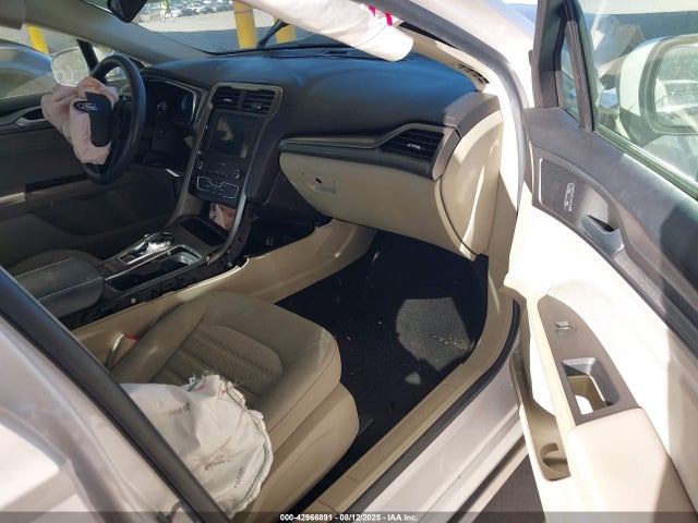 Ford 2020 2020 3FA6P0HDXLR218258 Image 5
