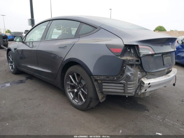 2021 TESLA MODEL 3 5YJ3E1EA1MF052590 Photo 2
