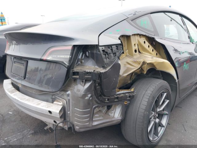 2021 TESLA MODEL 3 5YJ3E1EA1MF052590 Photo 5