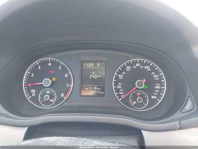 1VWAT7A36FC114182 Volkswagen Passat