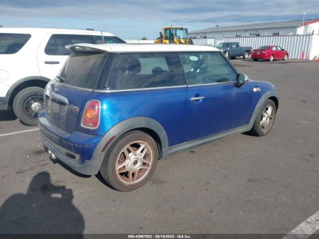 2009 MINI COOPER S WMWMF73529TT94609 Photo 3
