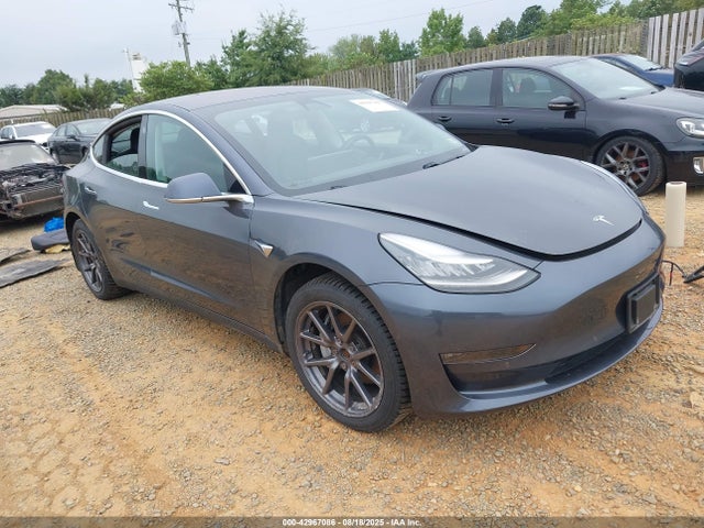 2019 TESLA MODEL 3 5YJ3E1EB4KF205694 Photo 0