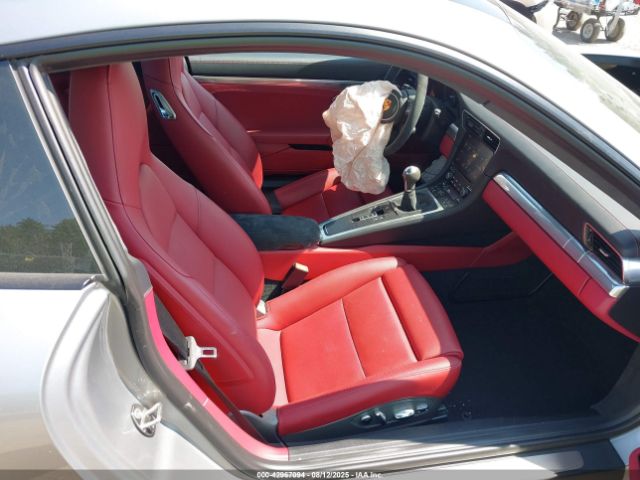 2019 PORSCHE 911 WP0AB2A98KS114701 Photo 4