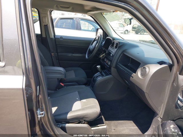 Jeep 2014 2014 1C4NJRBB2ED801714 Image 5