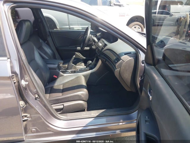 1HGCR2F57HA115753 Honda k24w1