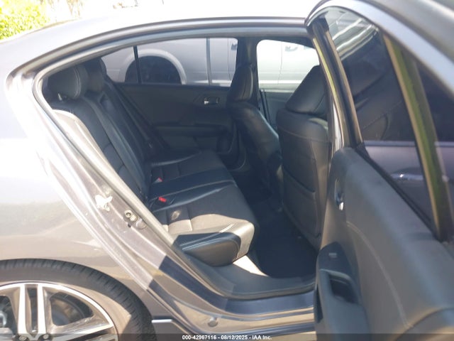 1HGCR2F57HA115753 Honda k24w1