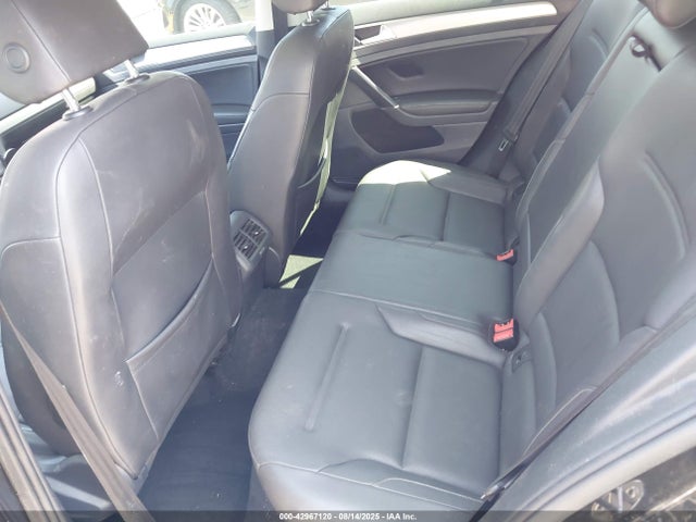3VW2A7AU1FM013634 Volkswagen Golf