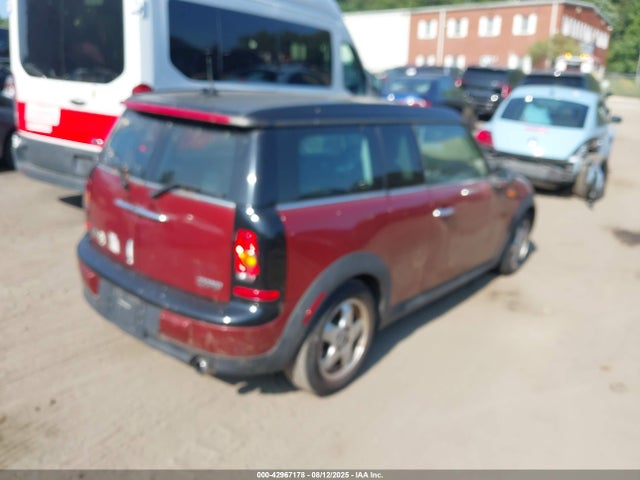 2010 MINI COOPER CLUBMAN WMWML3C53ATX37059 Photo 3