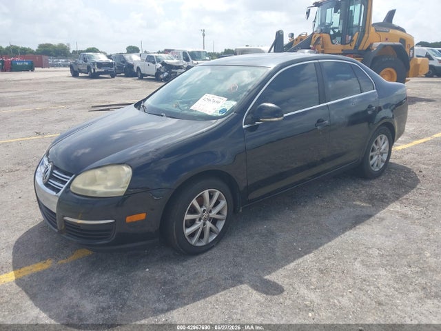 42967690 :رقم المزاد ، 3VWRX7AJ6AM030800 vin ، 2010 Volkswagen Jetta Se مزاد بيع