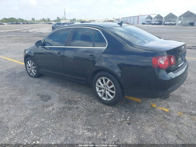 42967690 :رقم المزاد ، 3VWRX7AJ6AM030800 vin ، 2010 Volkswagen Jetta Se مزاد بيع