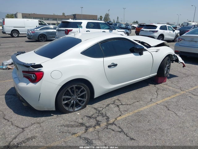 JF1ZNAA11H8707598 Toyota na