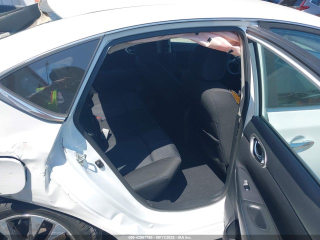 Nissan Sentra 2019 3N1AB7AP5KY220796 Image 8