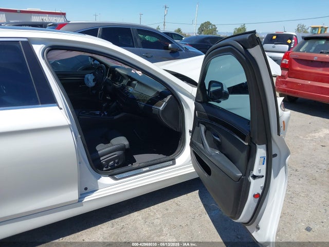 WBAKN9C50FD961511 BMW 550i