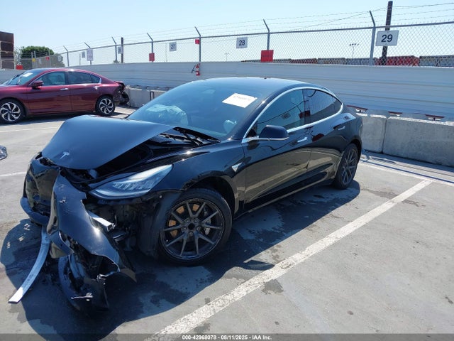 5YJ3E1EA8KF305031 Tesla MODEL 3