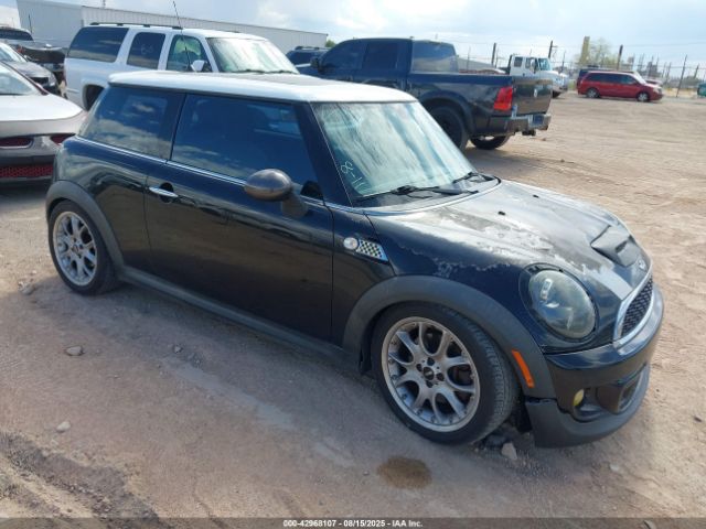 2011 MINI COOPER S WMWSV3C59BTY22068 Photo 0