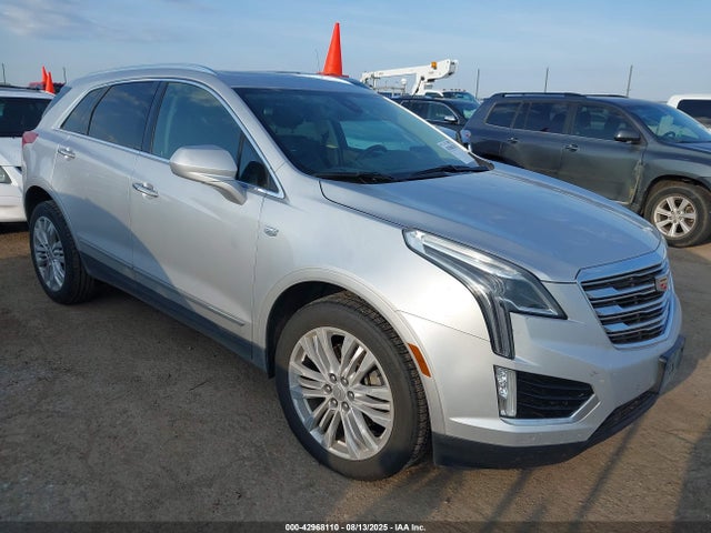 2018 CADILLAC XT5 1GYKNERS6JZ130027 Photo 0