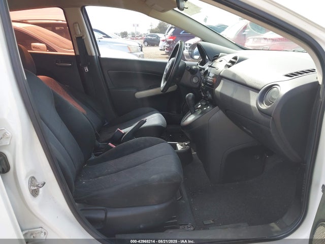 JM1DE1KZXE0178963 Mazda zy california