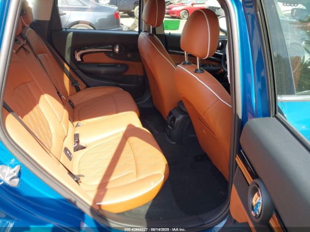 2023 MINI CLUBMAN WMWLV7C01P2T58707 Photo 7