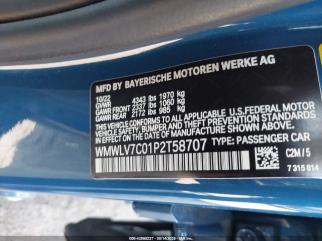 2023 MINI CLUBMAN WMWLV7C01P2T58707 Photo 8