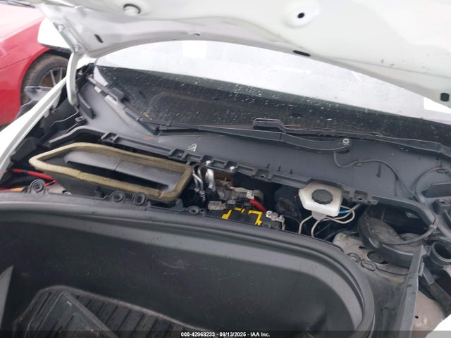 2020 TESLA MODEL Y 5YJYGDEF5LF006109 Photo 9