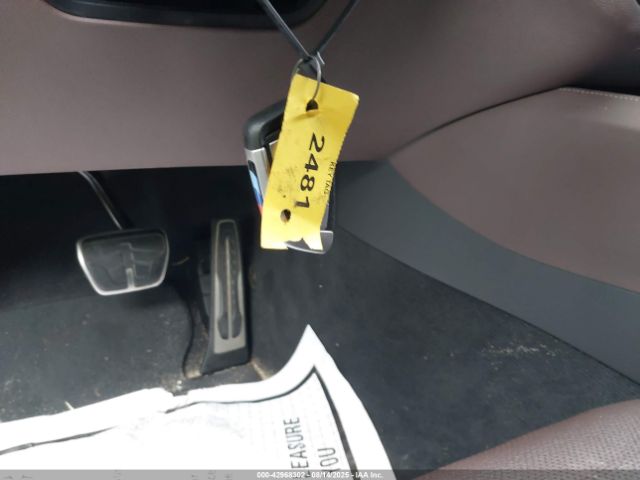 2021 BMW 540I WBA73BJ04MCG44976 Photo 10