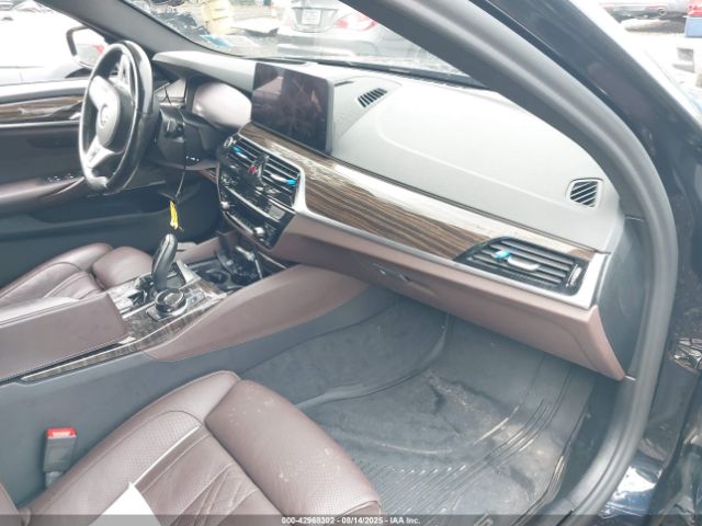 2021 BMW 540I WBA73BJ04MCG44976 Photo 4