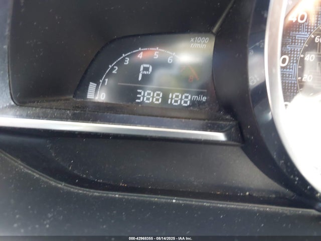 3MYDLBZV2GY126042 Scion p5v