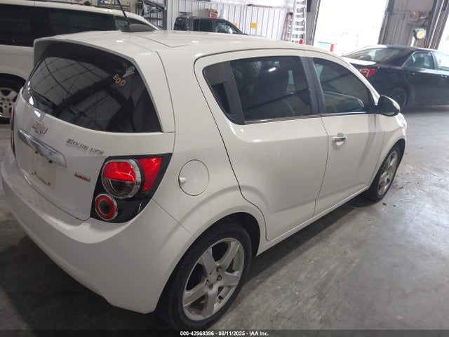 1G1JE6SB6F4109855 Chevrolet LUV