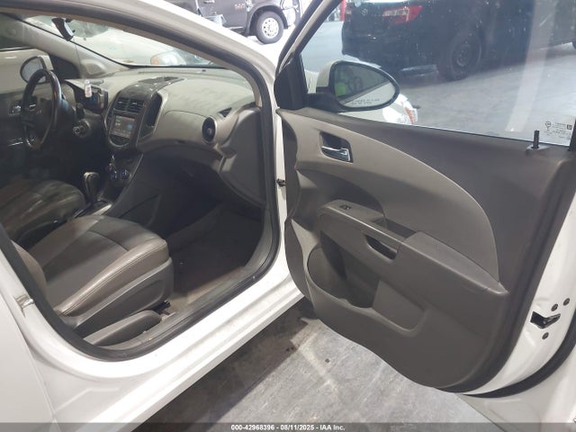 1G1JE6SB6F4109855 Chevrolet LUV