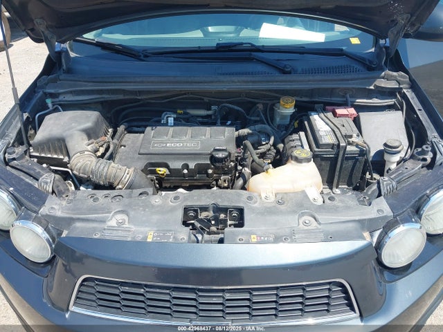 1G1JC5SB2F4113224 Chevrolet LUV