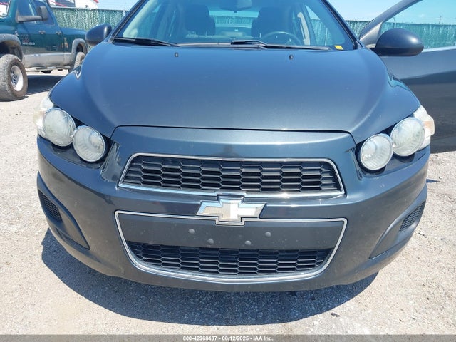 1G1JC5SB2F4113224 Chevrolet LUV