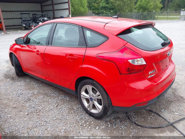 Ford 2014 2014 1FADP3K22EL333034 Image 3