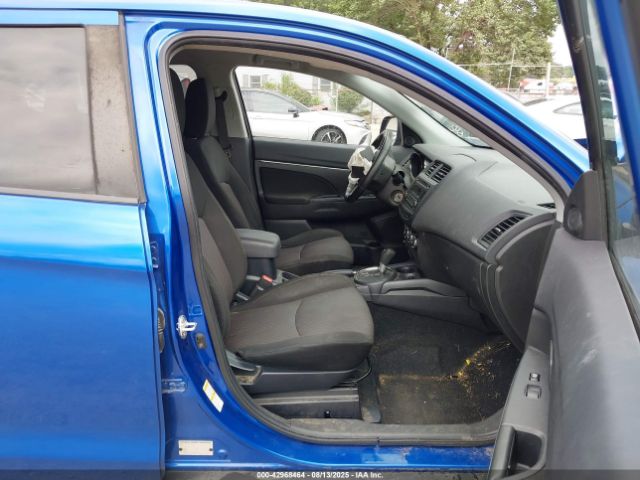 2017 MITSUBISHI OUTLANDER SPORT JA4AR3AU6HZ022096 Photo 4