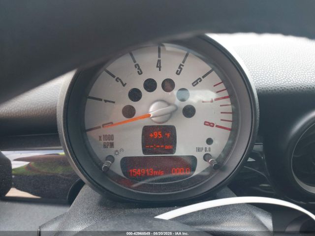 2010 MINI COOPER WMWMF3C50ATZ62112 Photo 6