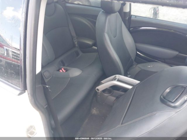 2010 MINI COOPER WMWMF3C50ATZ62112 Photo 7