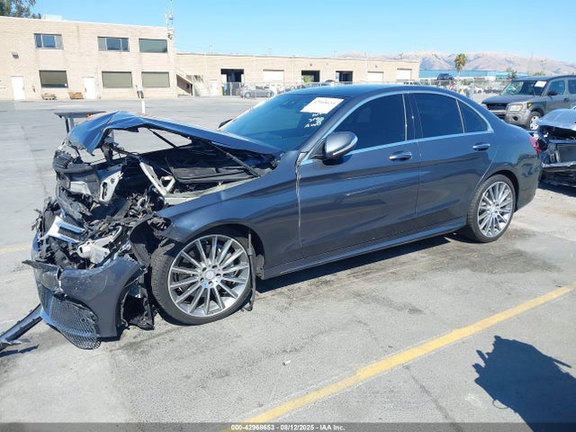 55SWF6GB6FU028963 Mercedes-Benz C-Class