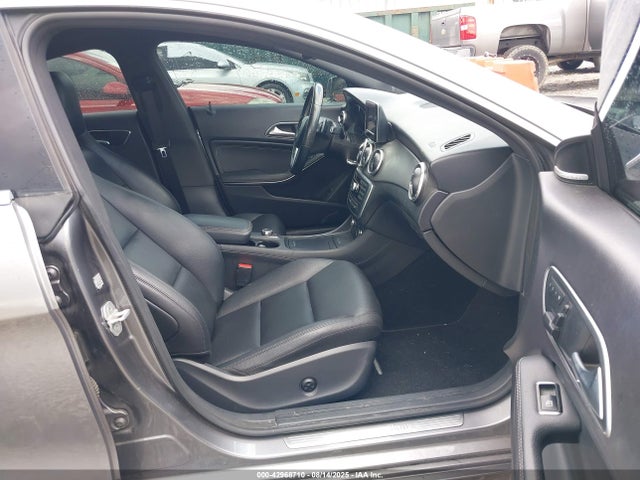 Mercedes-Benz CLA-Class 2014 WDDSJ4GB7EN117059 Image 5