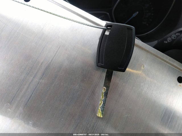 Ford 2016 2016 1FADP3K22GL270407 Image 11