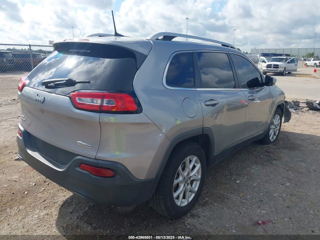 Jeep Cherokee 2016 1C4PJLCB0GW265079 Image 4