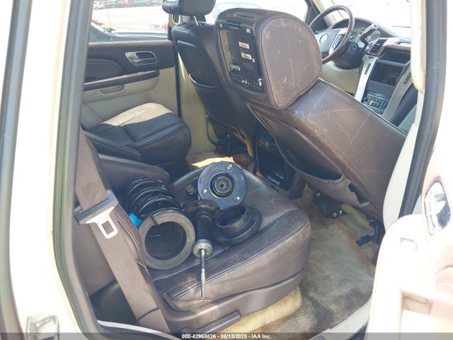 Продаж на аукціоні авто 2008 Cadillac Escalade Standard, vin: 1GYFK43828R242660, номер лоту: 42968826