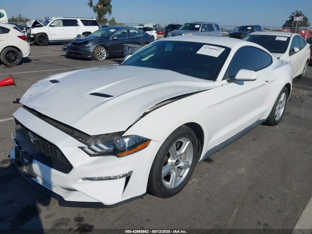 Ford 2.3l 4v premium fuel 2018 1FA6P8TH5J5154834 Image 2