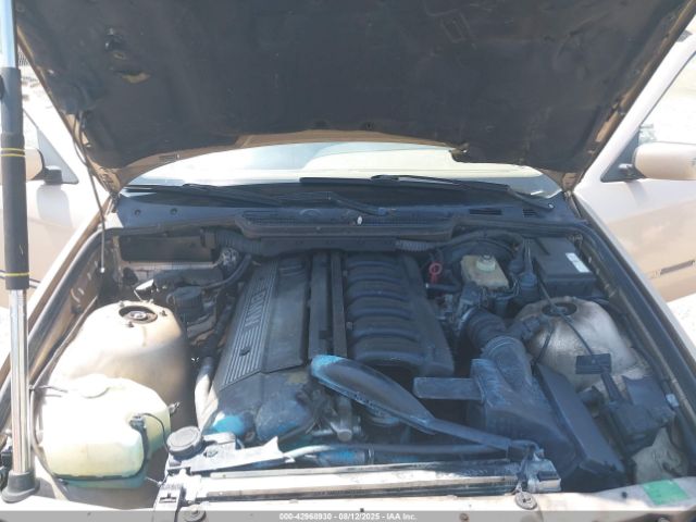 1994 BMW 325 WBACB4320RFL17778 Photo 9