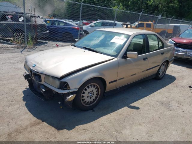 1994 BMW 325 WBACB4320RFL17778 Photo 1